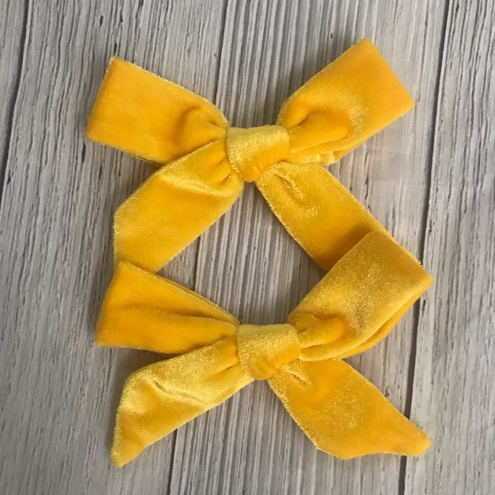 Brand New Set of 2 Velvet Yellow Baby Girl Bows